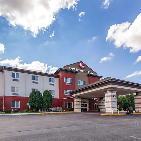 Best Western Plus Sparta Trail Lodge Bagian luar foto